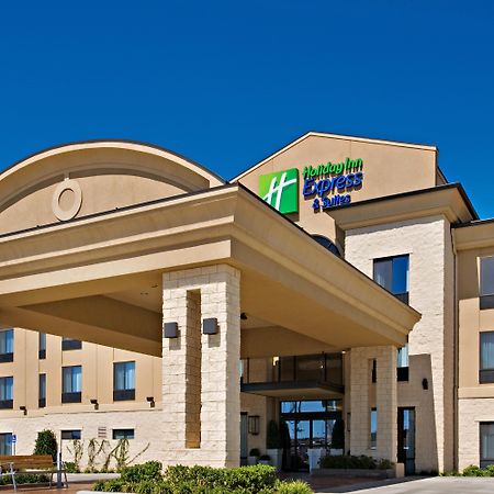 Holiday Inn Express Hotel & Suites Wichita Falls By Ihg Exterior photo